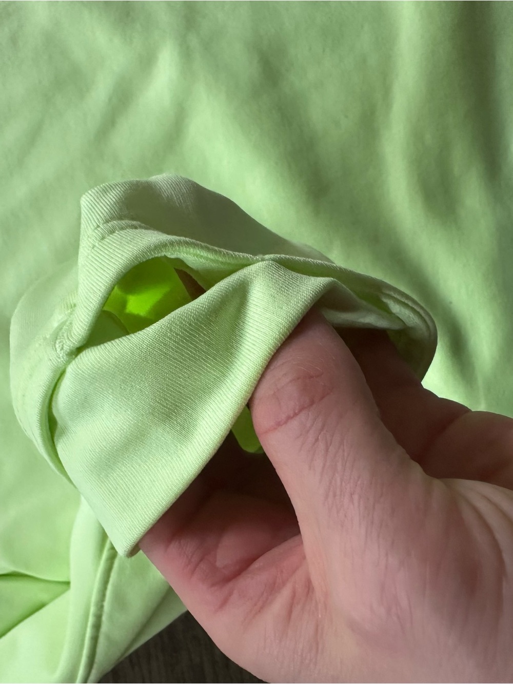 New Under Armour cold gear neon yellow/green half zip - Picture 11 of 11